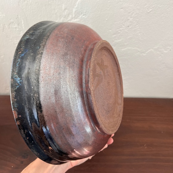 Large stoneware studio pottery serving bowl blue white indigo signed mid century - Picture 10 of 12